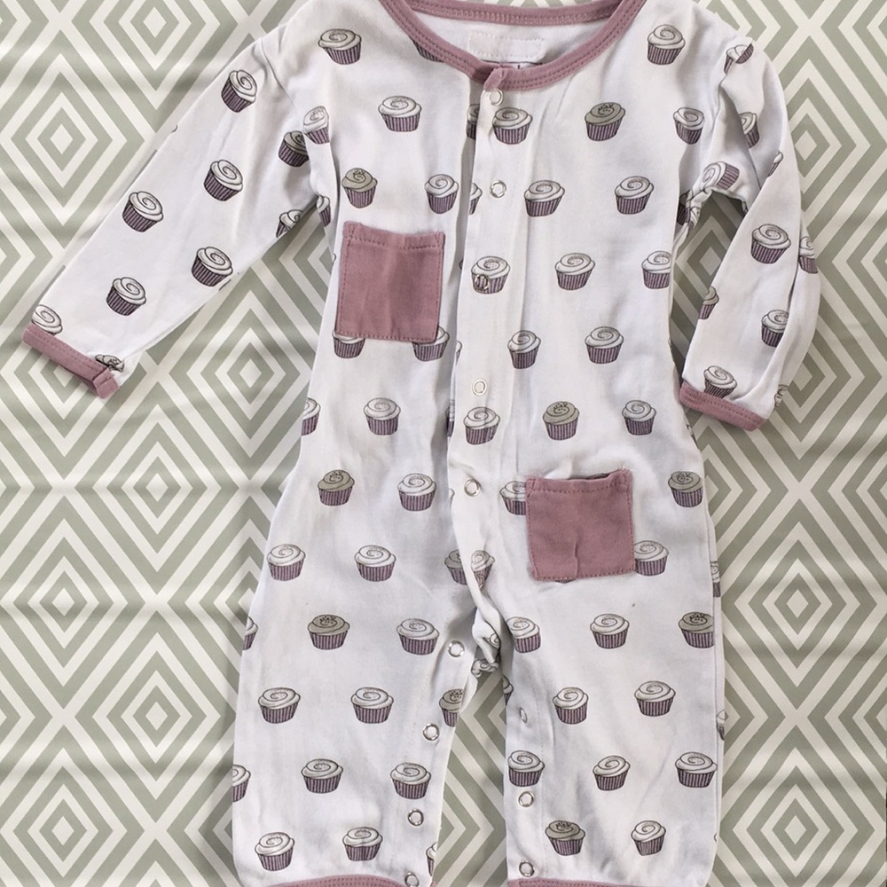 L’oved Baby sleeper footless 6-9 months
